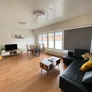 Big Sunset 2 Bedroom House With A Garden , Antwerpen Belgien